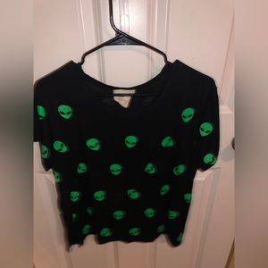 Cropped oversized alien tee